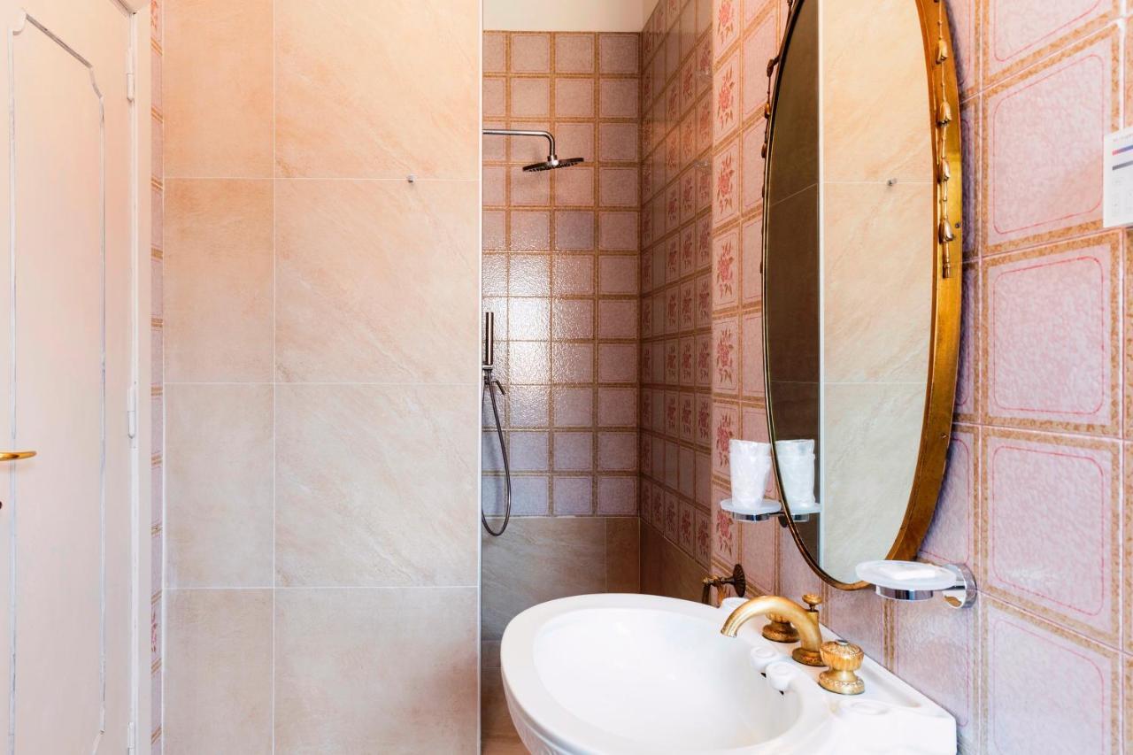 Roma Talenti Fucini B&B ภายนอก รูปภาพ