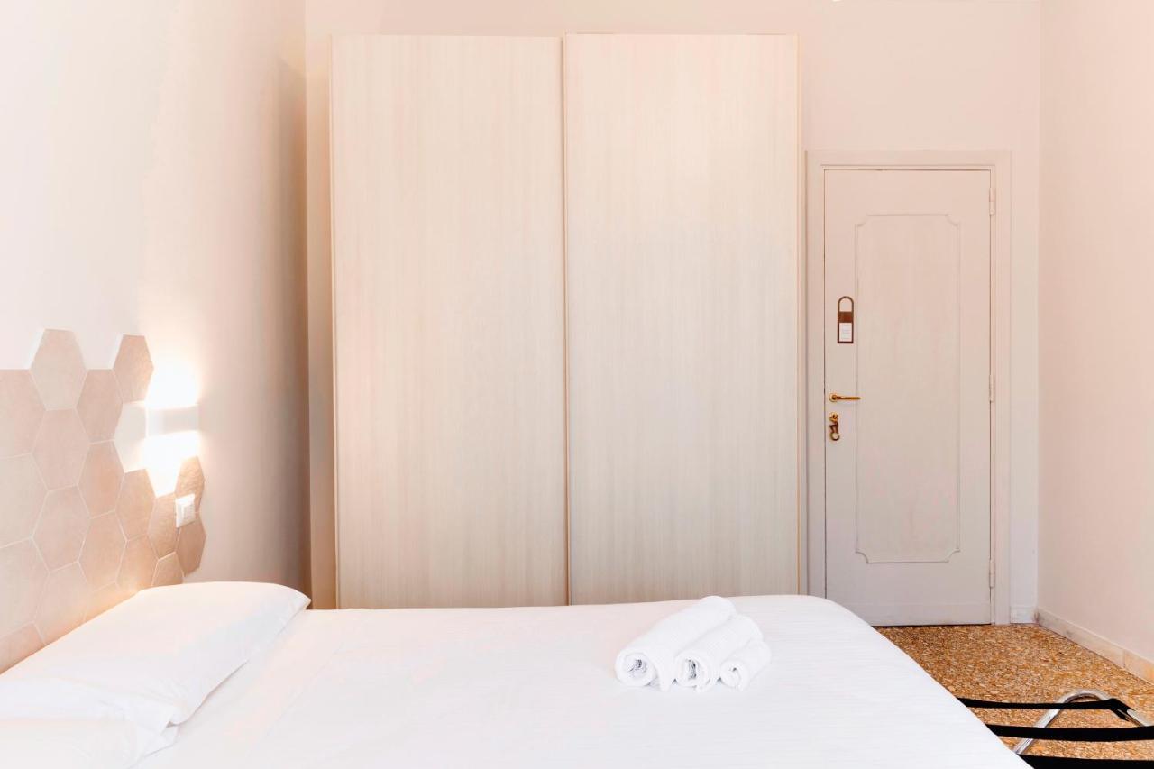 Roma Talenti Fucini B&B ภายนอก รูปภาพ